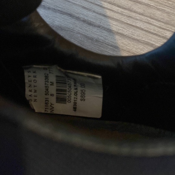 Prada men’s shoes sneakers Never worn with tag size 8 - Picture 4 of 4